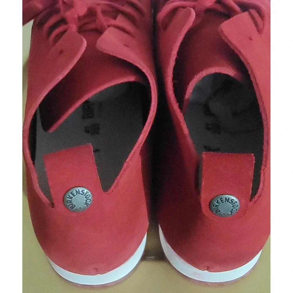 Birkenstock‎ Dundee Red Suede Lace Up Chukka Ankle Boots Womens E41